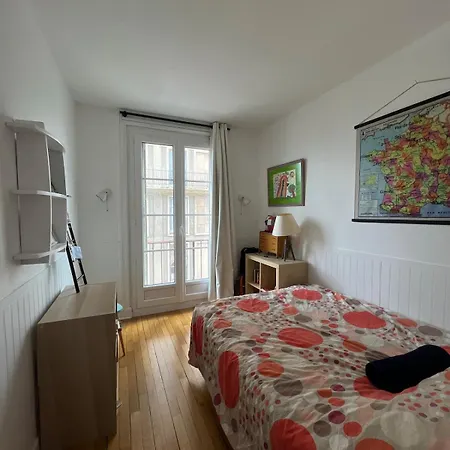 Appartement Perret, Rues Piétonnes